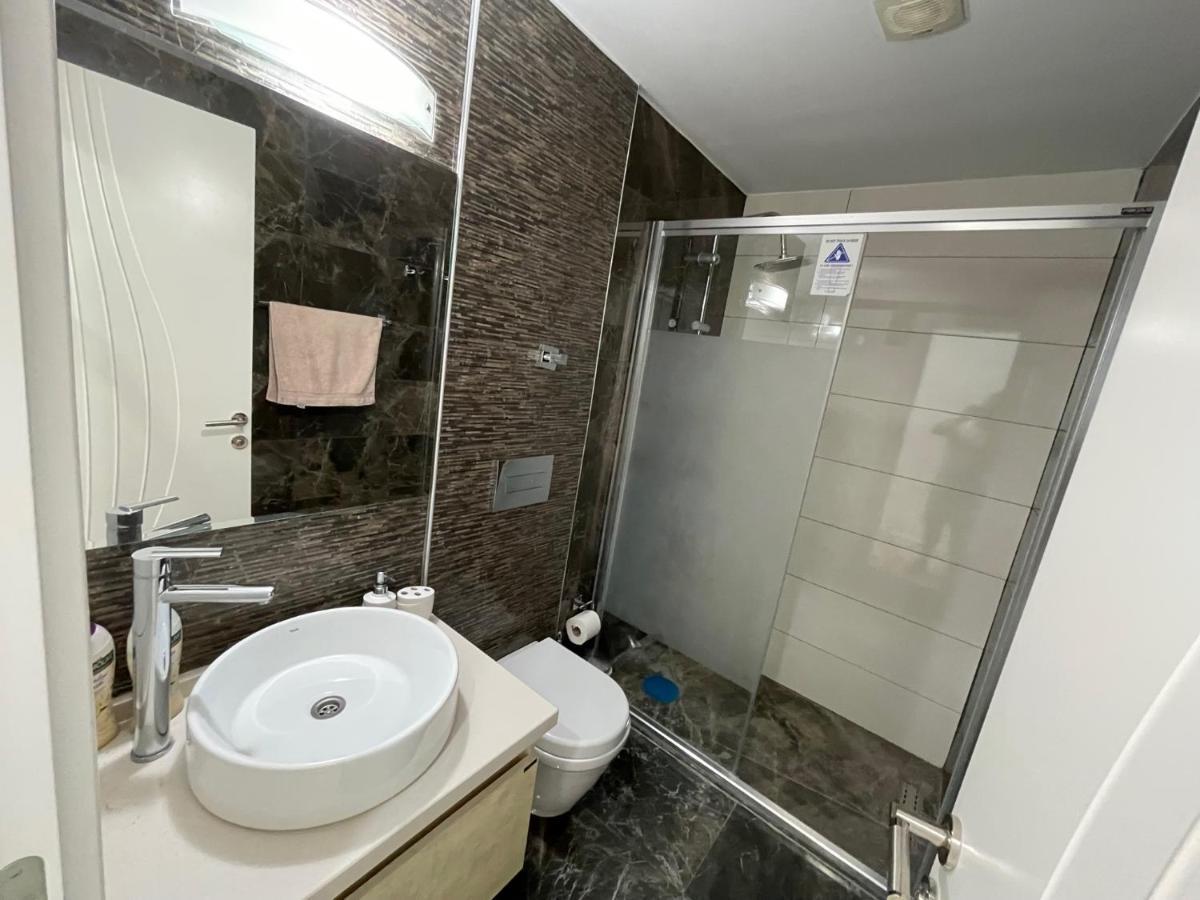 דירות Elegant 2+1 Flat In The Heart Of Kyrenia + Wifi מראה חיצוני תמונה